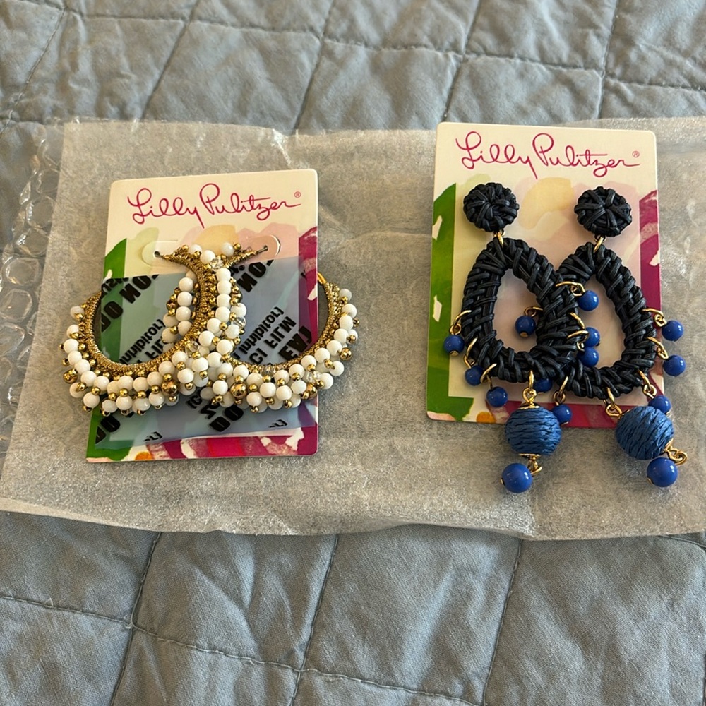 NWT Lilly Pulitzer GWP earrings. Never Worn!